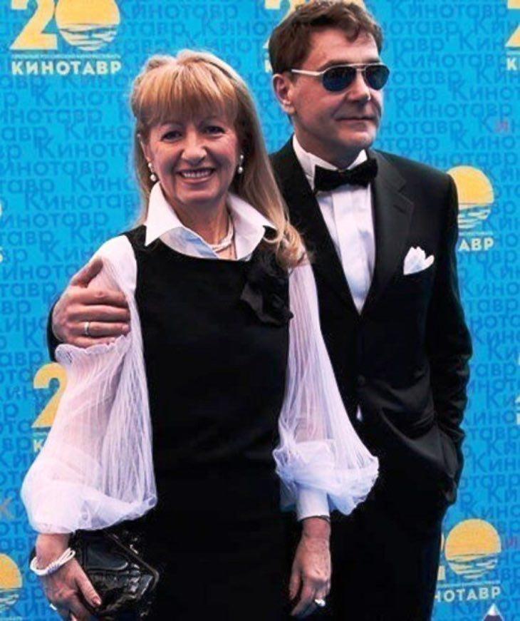 Маковецкий с женой разница в возрасте фото сейчас