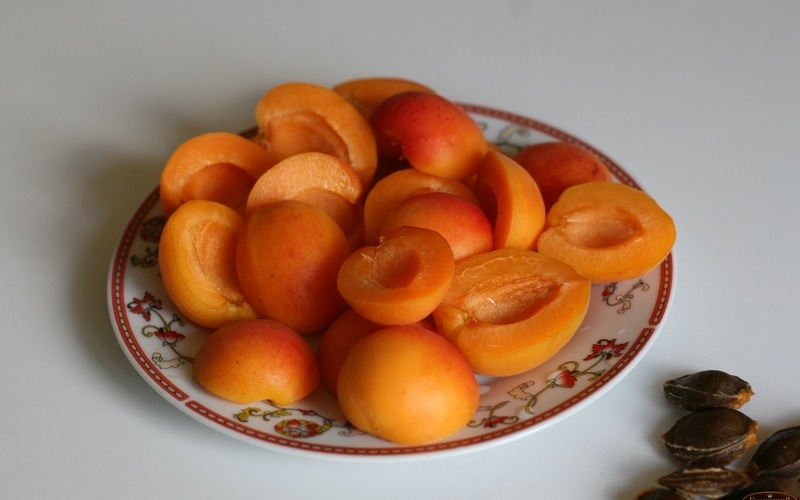 выпечка с абрикосами
