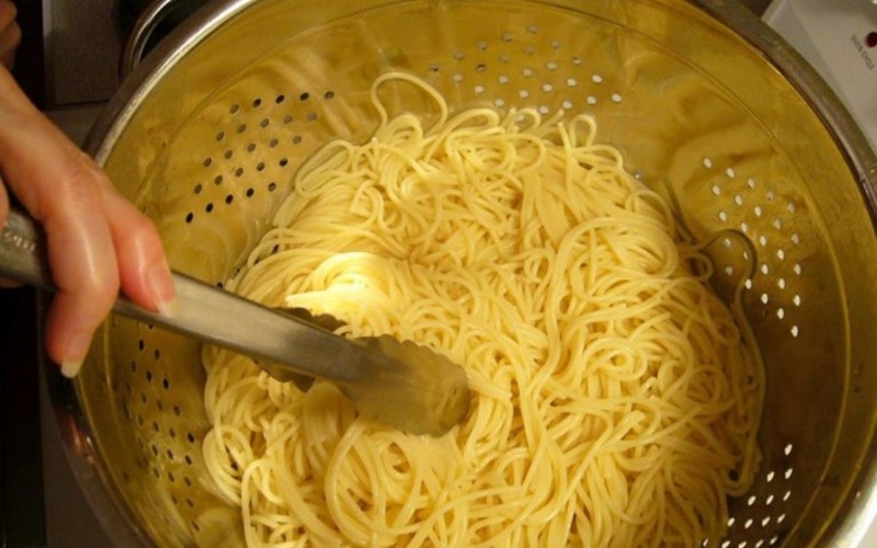 спагетти с фрикадельками